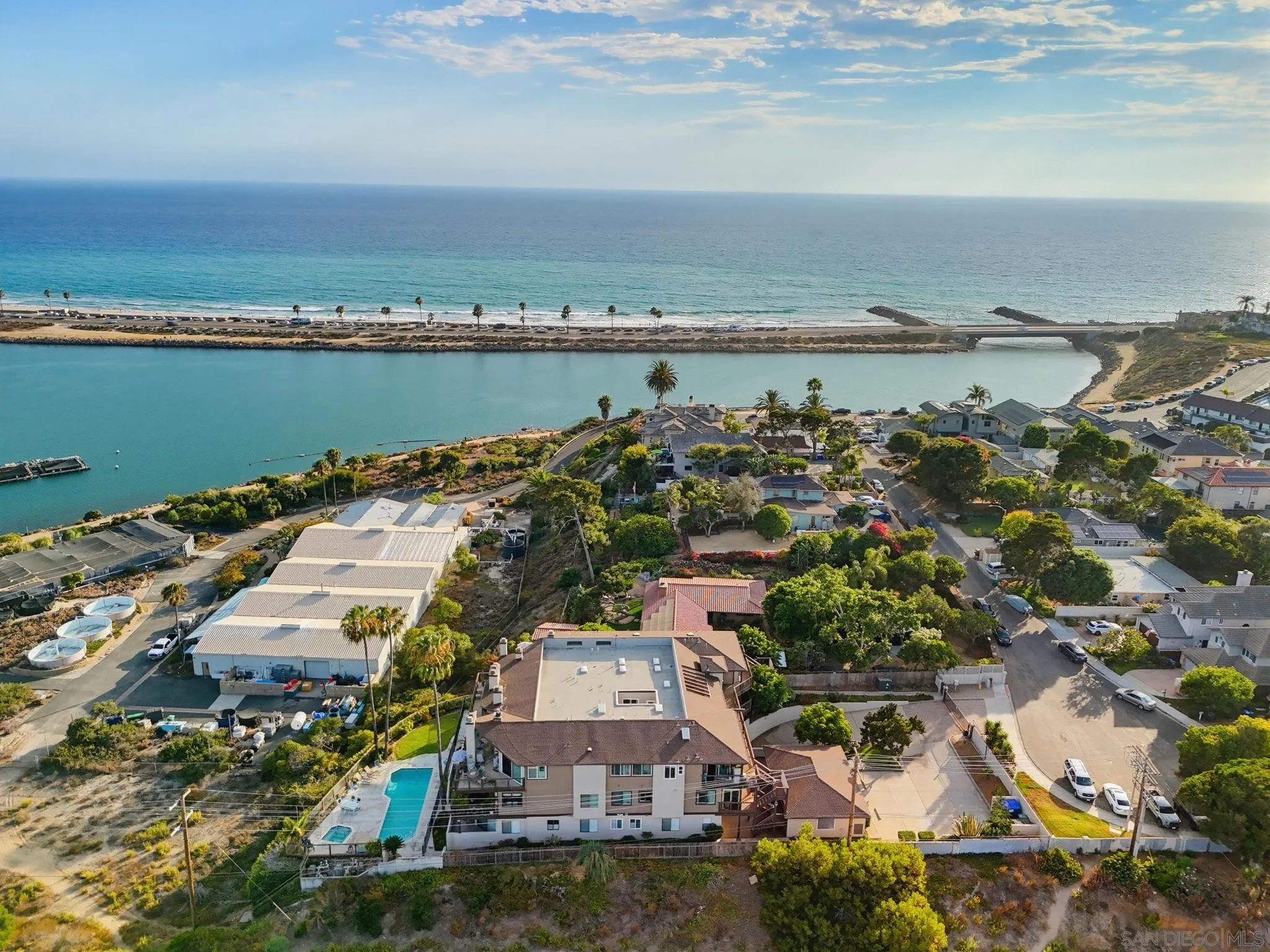 331 Olive Unit 202