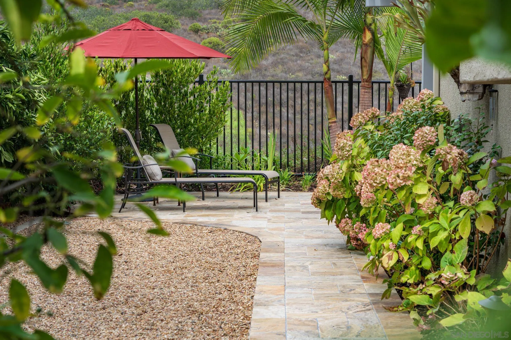 6302 Paseo Descanso
