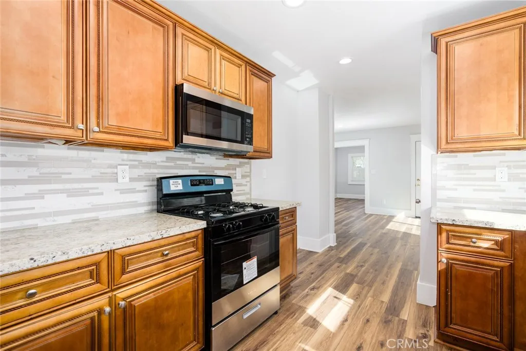 339 W 19th Street