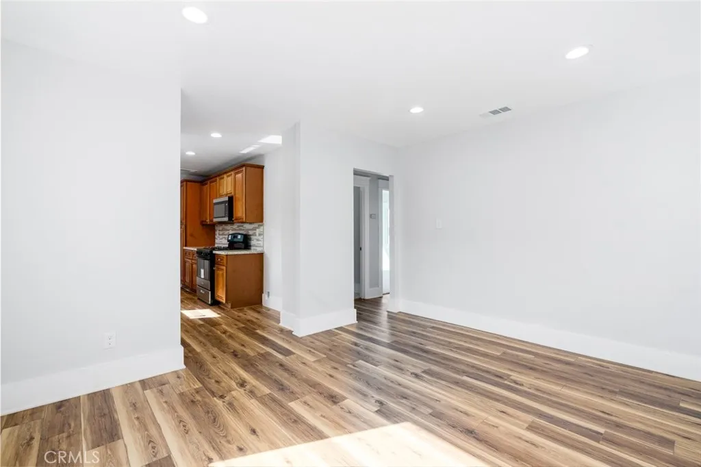 339 W 19th Street