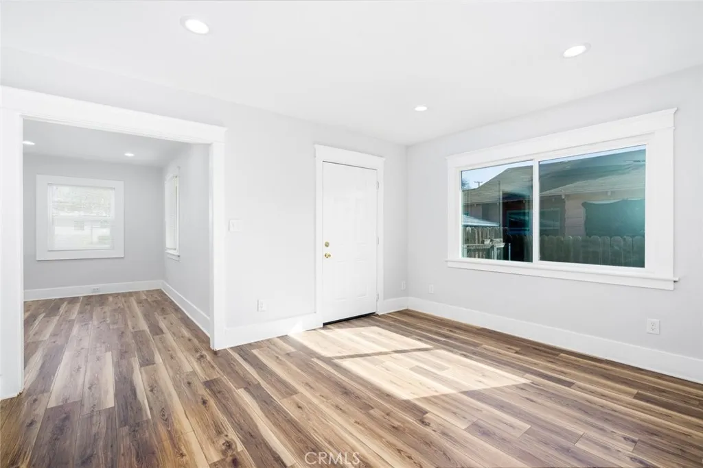 339 W 19th Street