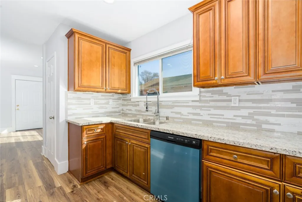 339 W 19th Street