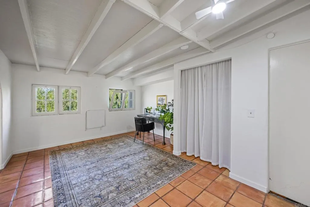 476 Mar Vista Drive