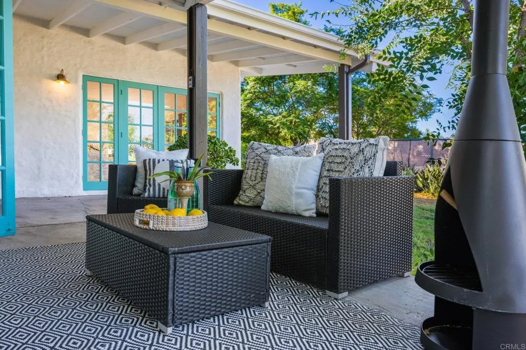 476 Mar Vista Drive
