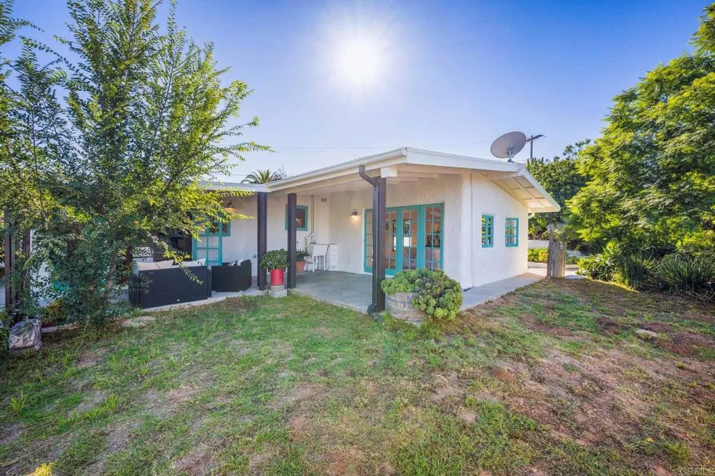476 Mar Vista Drive