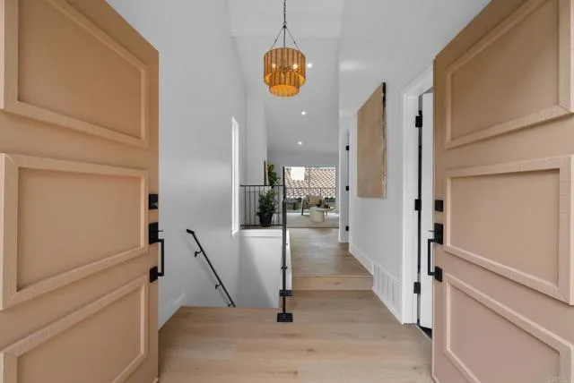 2347 Caringa Way Unit 4