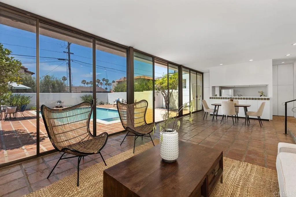 8310 La Jolla Shores Drive