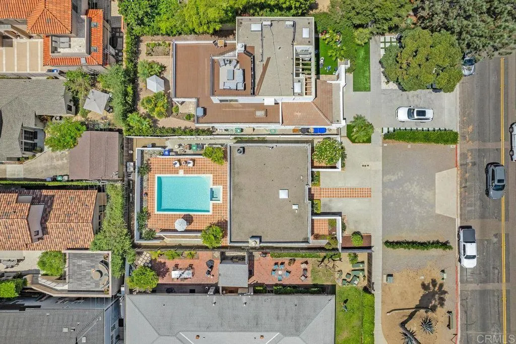8310 La Jolla Shores Drive