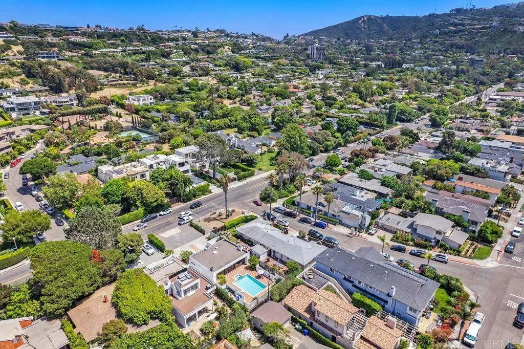 8310 La Jolla Shores Drive
