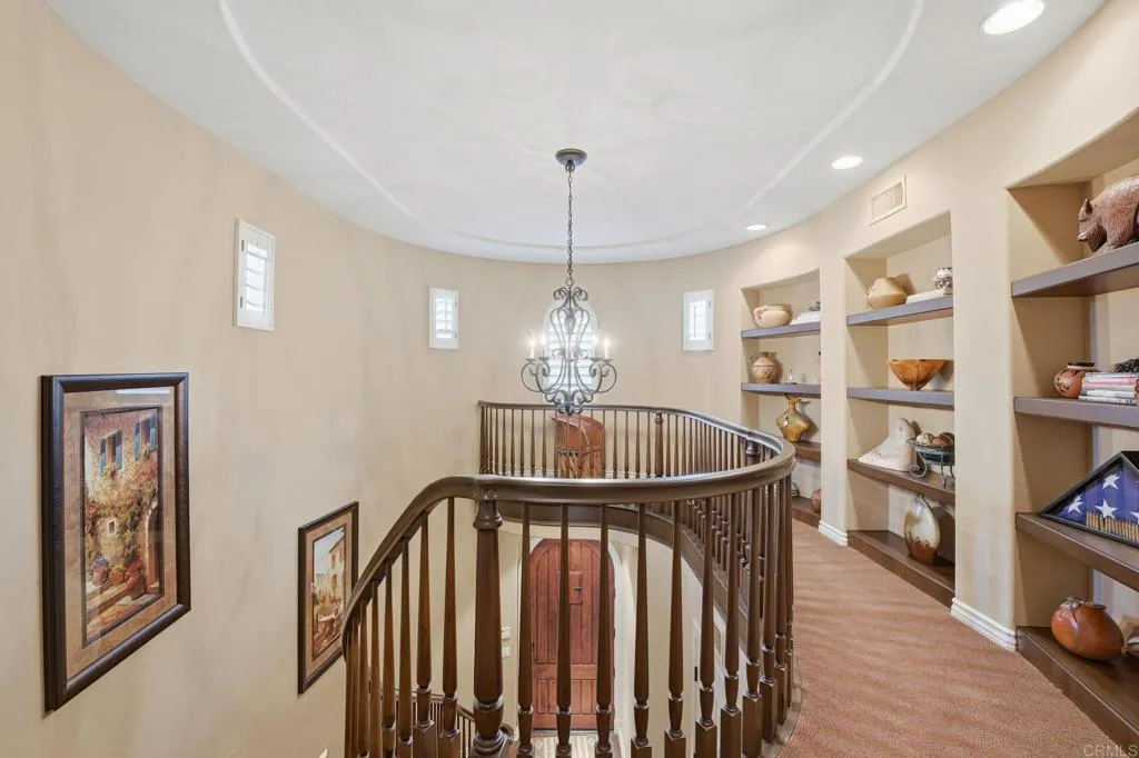 6375 Paseo Potrero