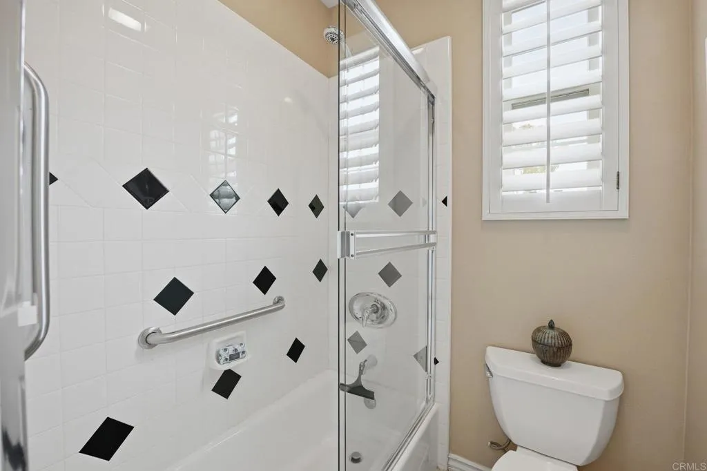 6375 Paseo Potrero
