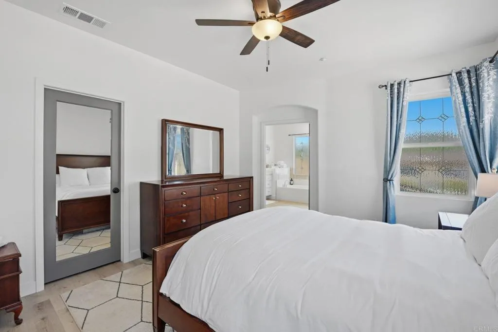 225 Vineyard Ct.