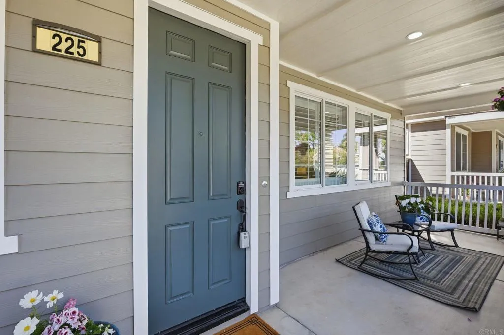 225 Vineyard Ct.