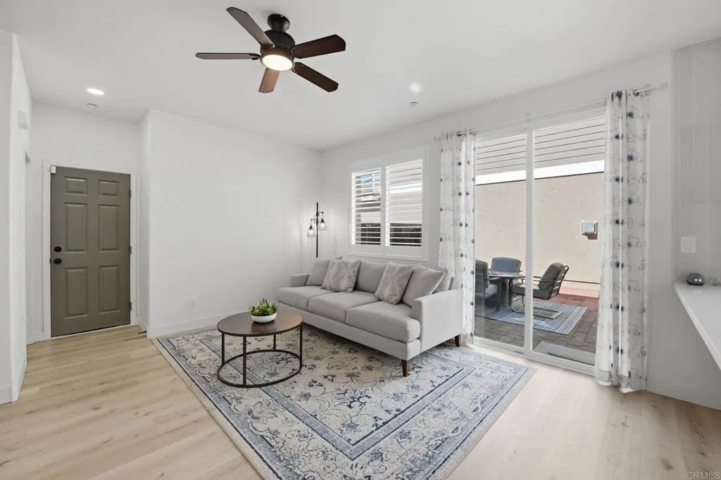 225 Vineyard Ct.