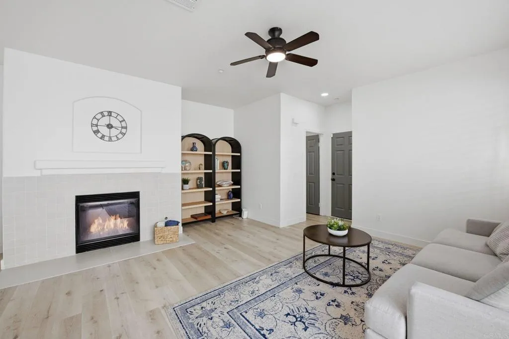225 Vineyard Ct.