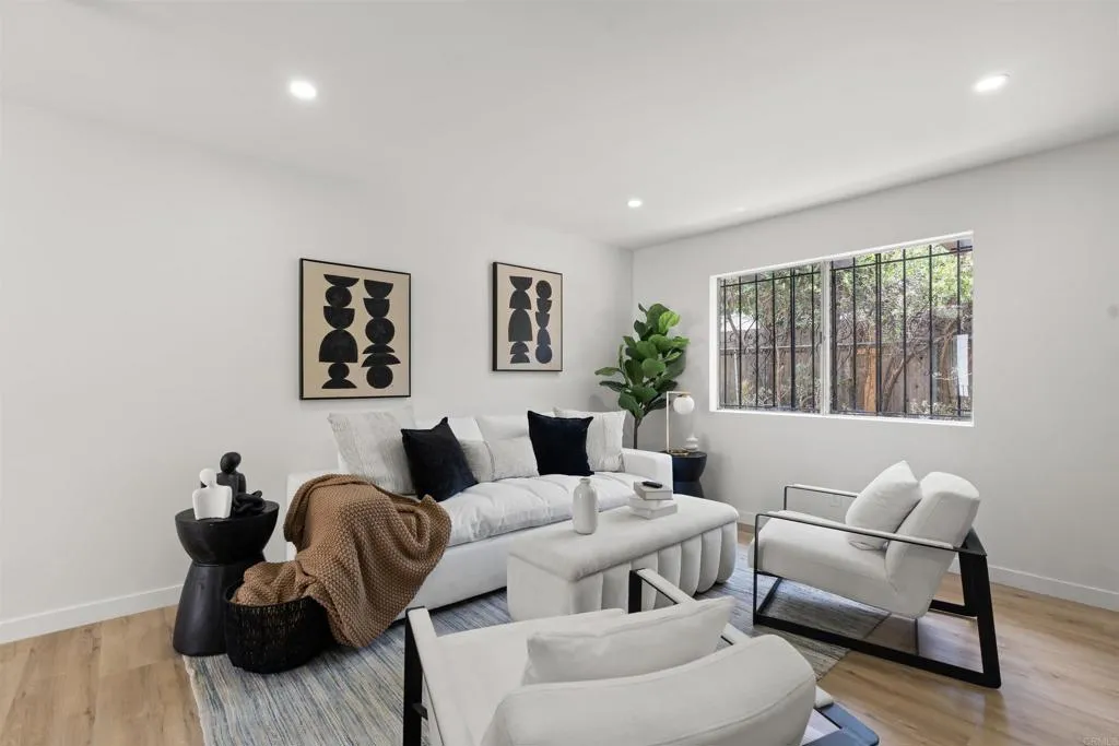 4406 Delta Street Unit 15