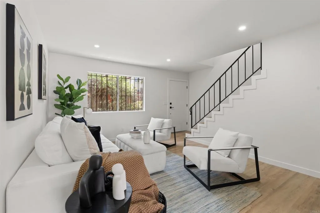 4406 Delta Street Unit 15