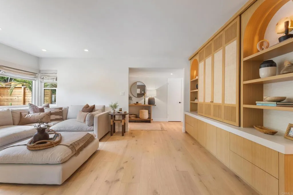 710 Edelweiss Lane