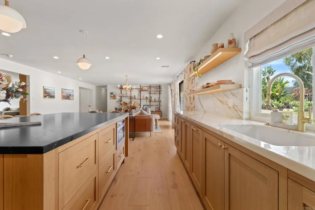 710 Edelweiss Lane