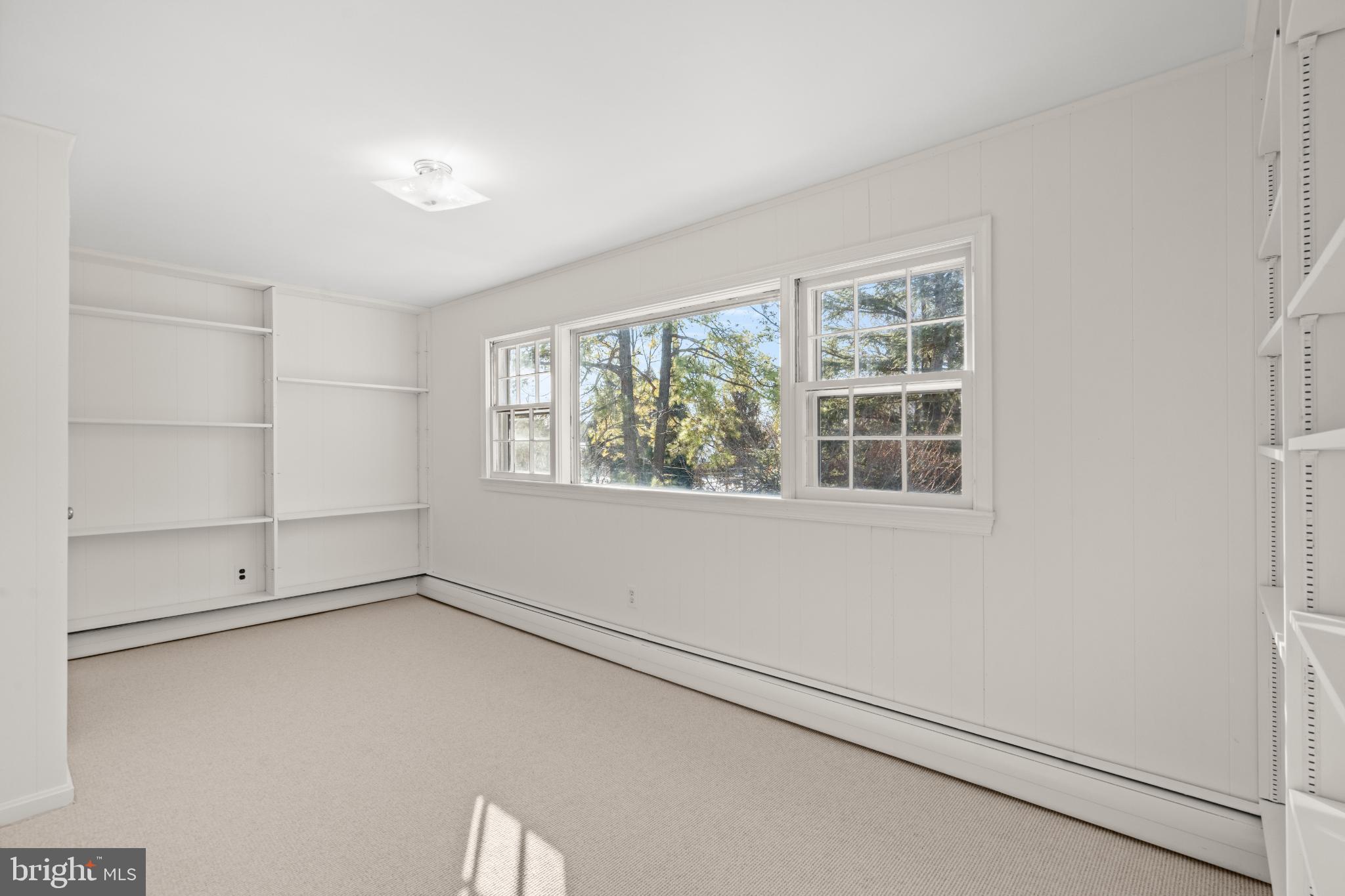 5826 NW NEVADA AVENUE NW