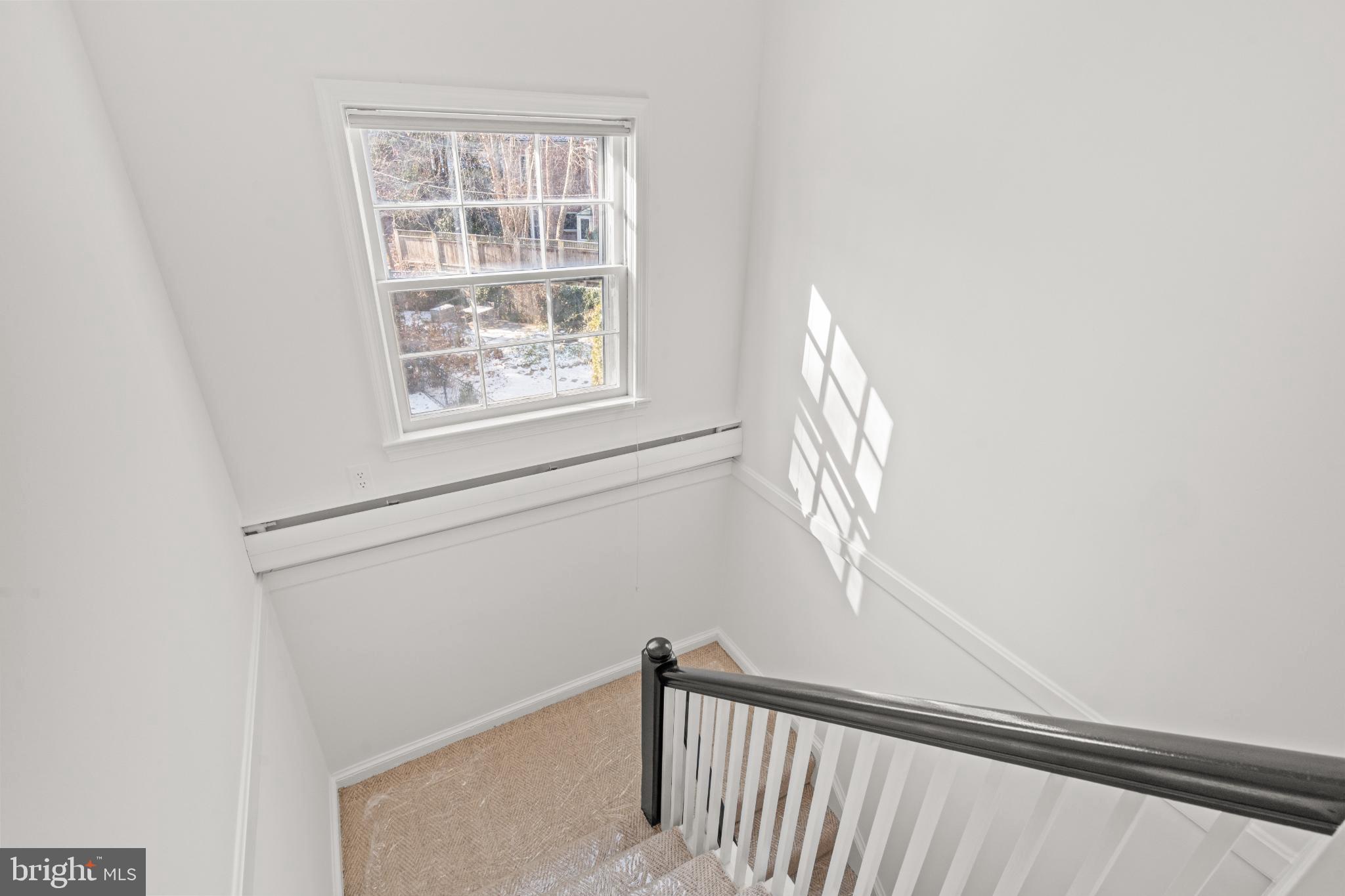 5826 NW NEVADA AVENUE NW