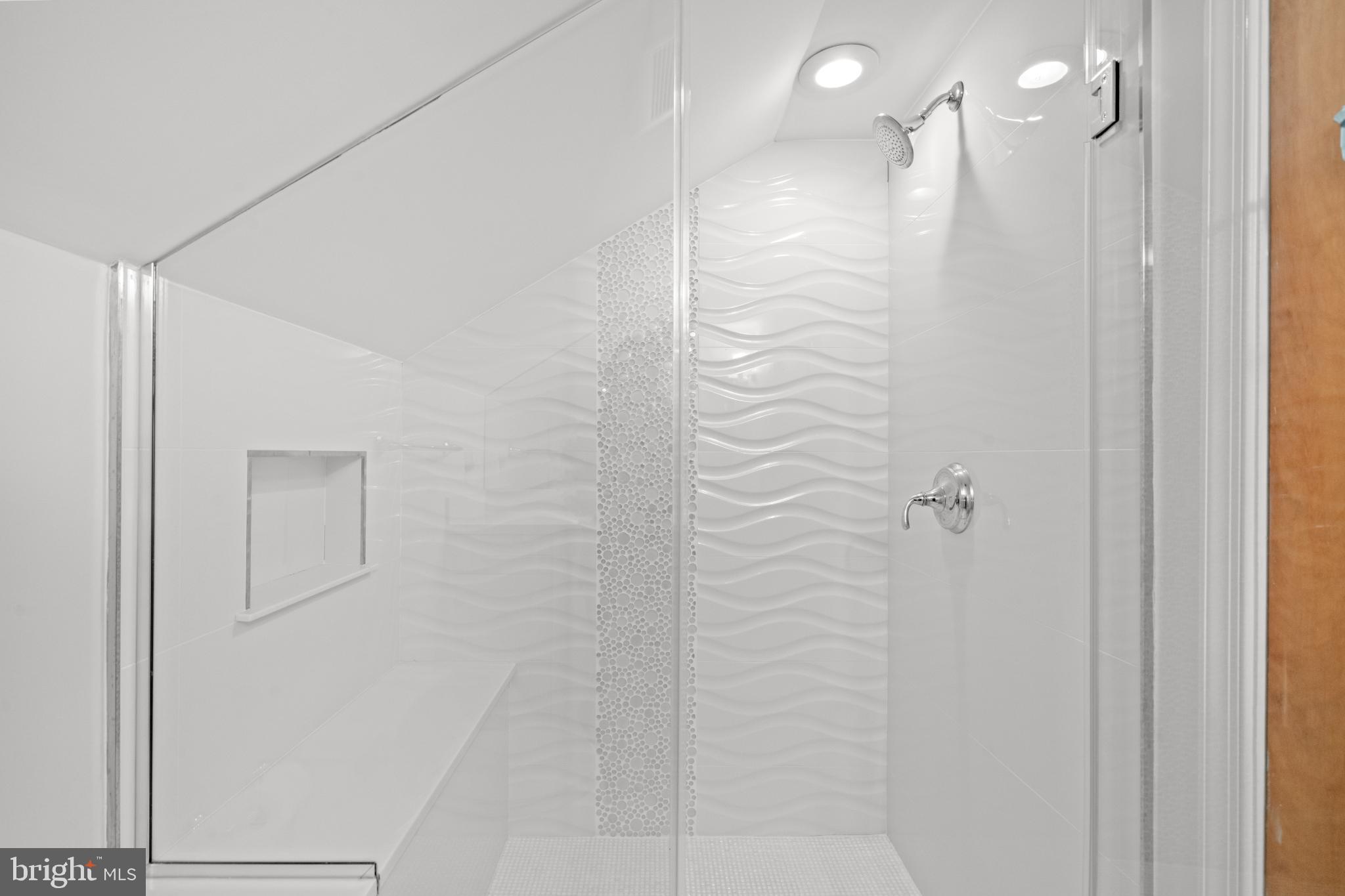 5826 NW NEVADA AVENUE NW