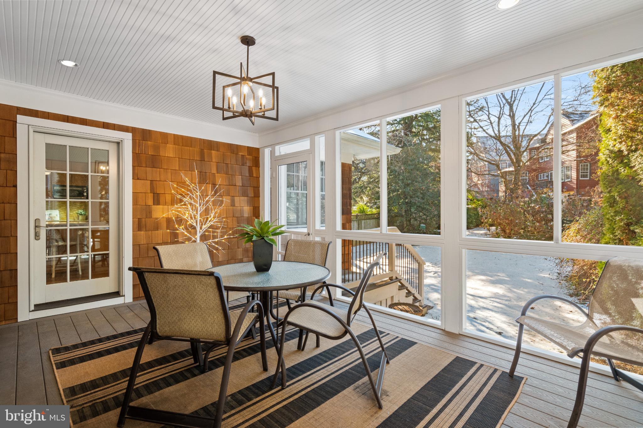 5826 NW NEVADA AVENUE NW