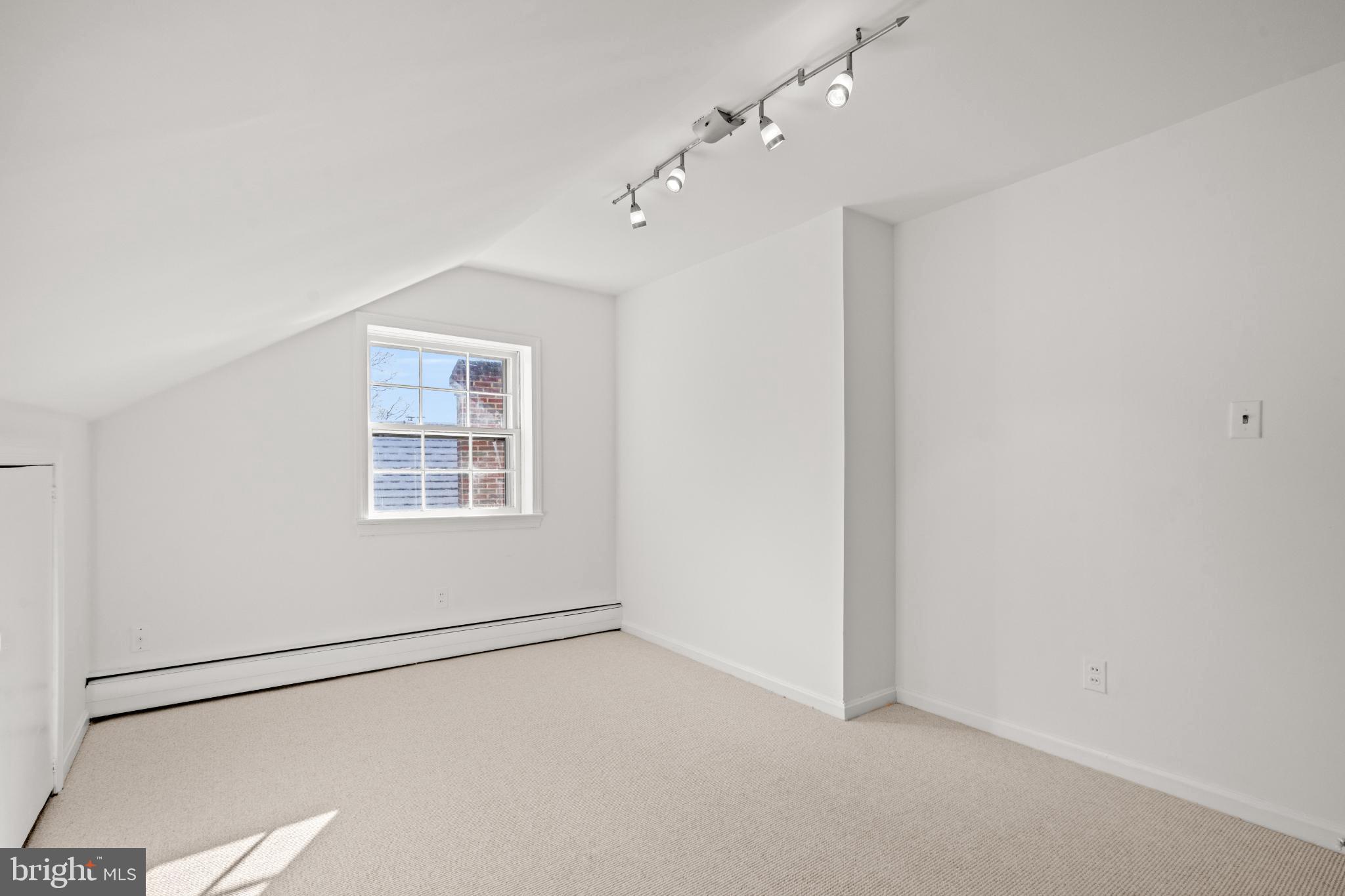 5826 NW NEVADA AVENUE NW