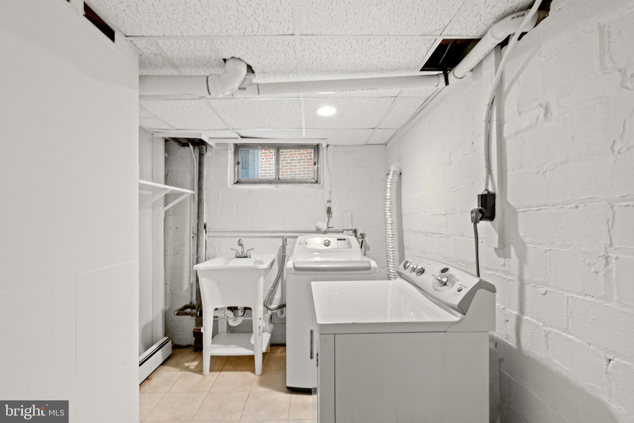 5826 NW NEVADA AVENUE NW