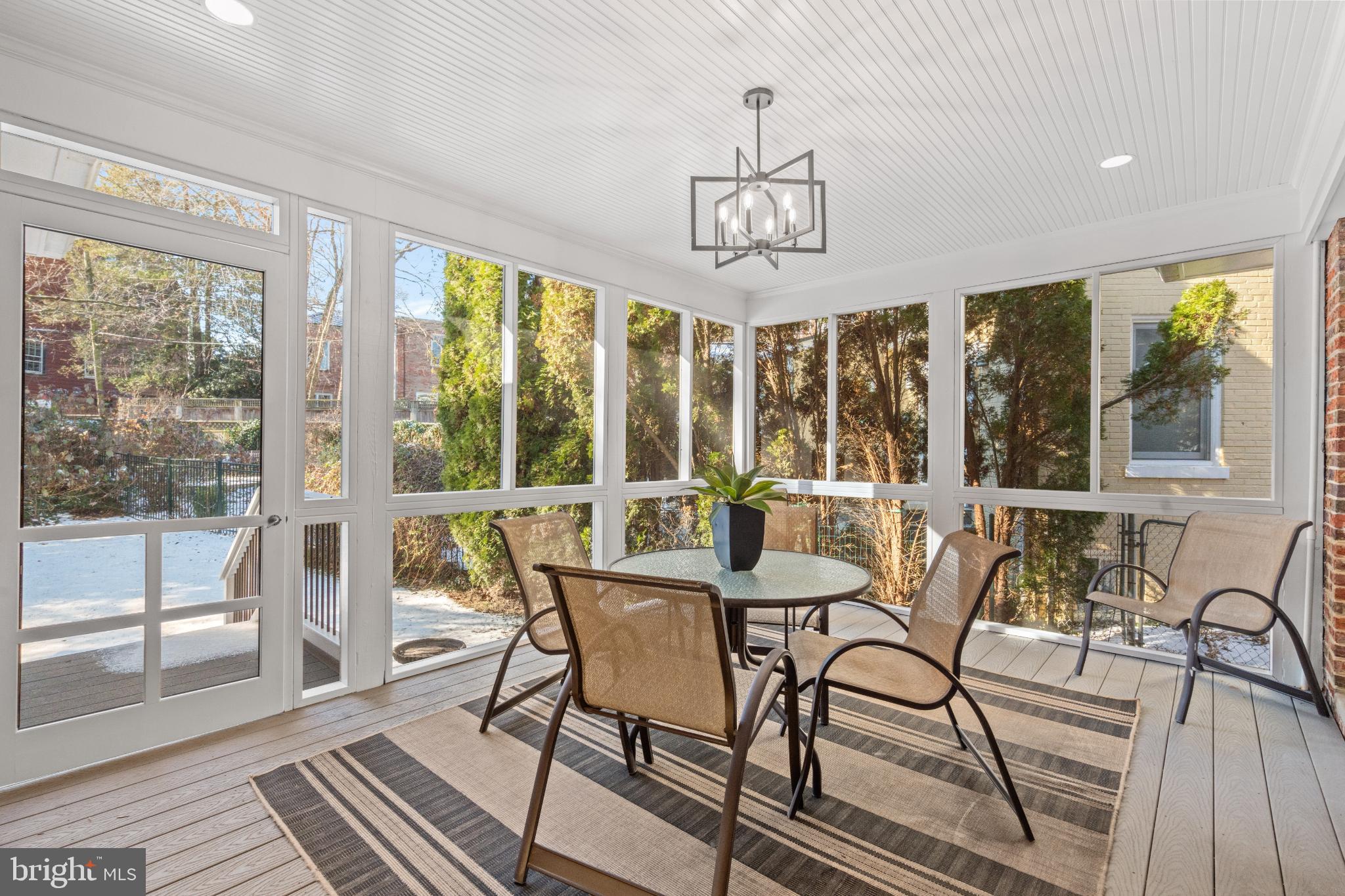 5826 NW NEVADA AVENUE NW