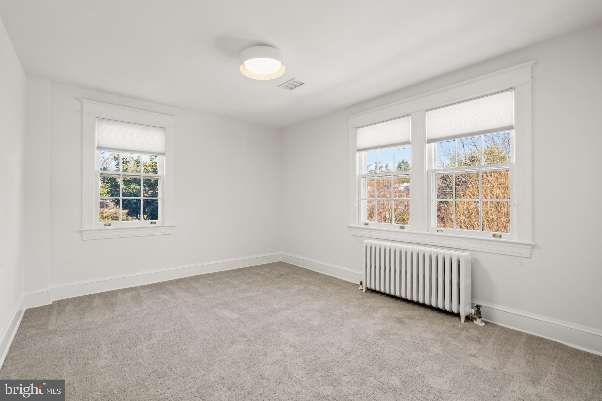 5826 NW NEVADA AVENUE NW