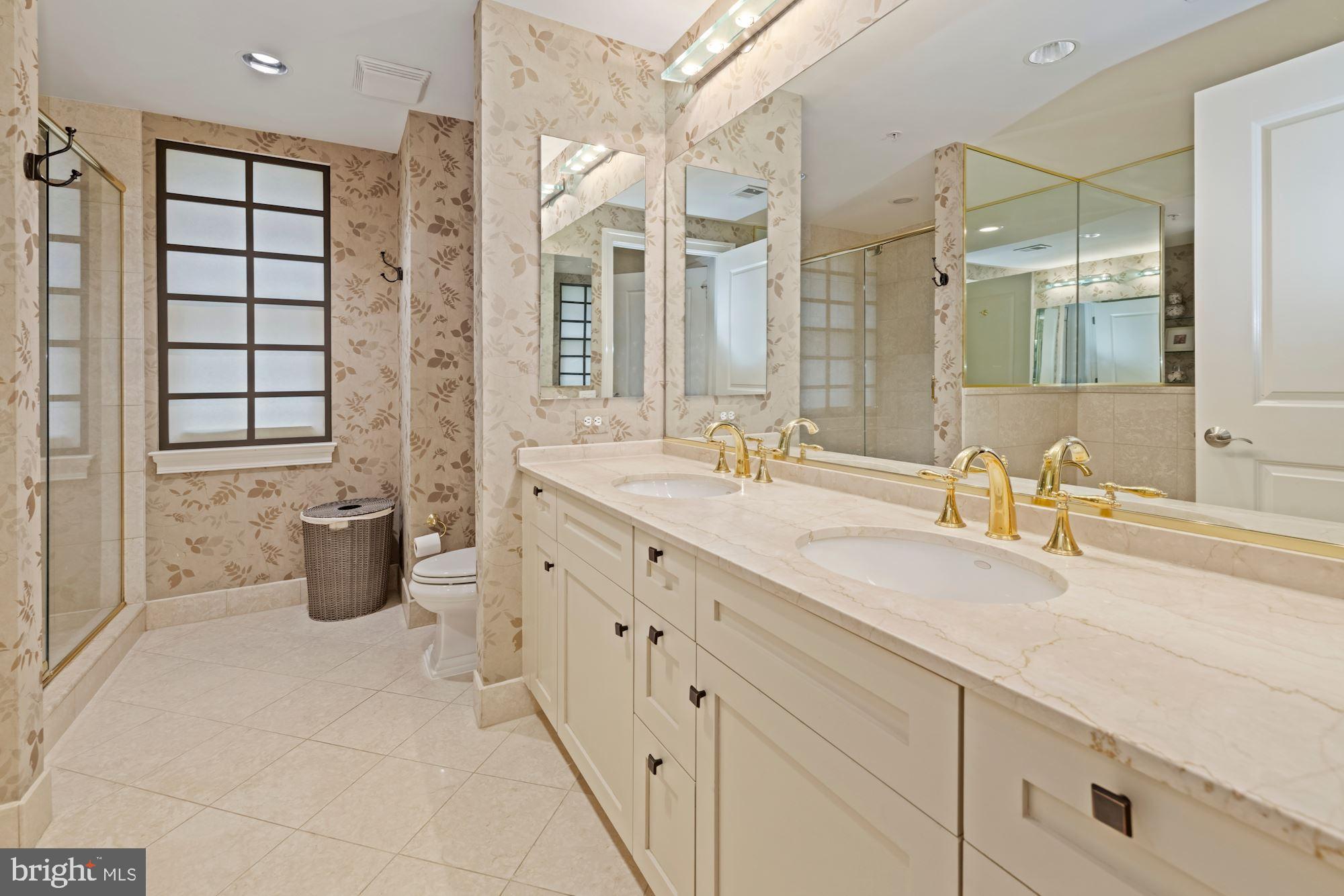 4821 MONTGOMERY LN #205