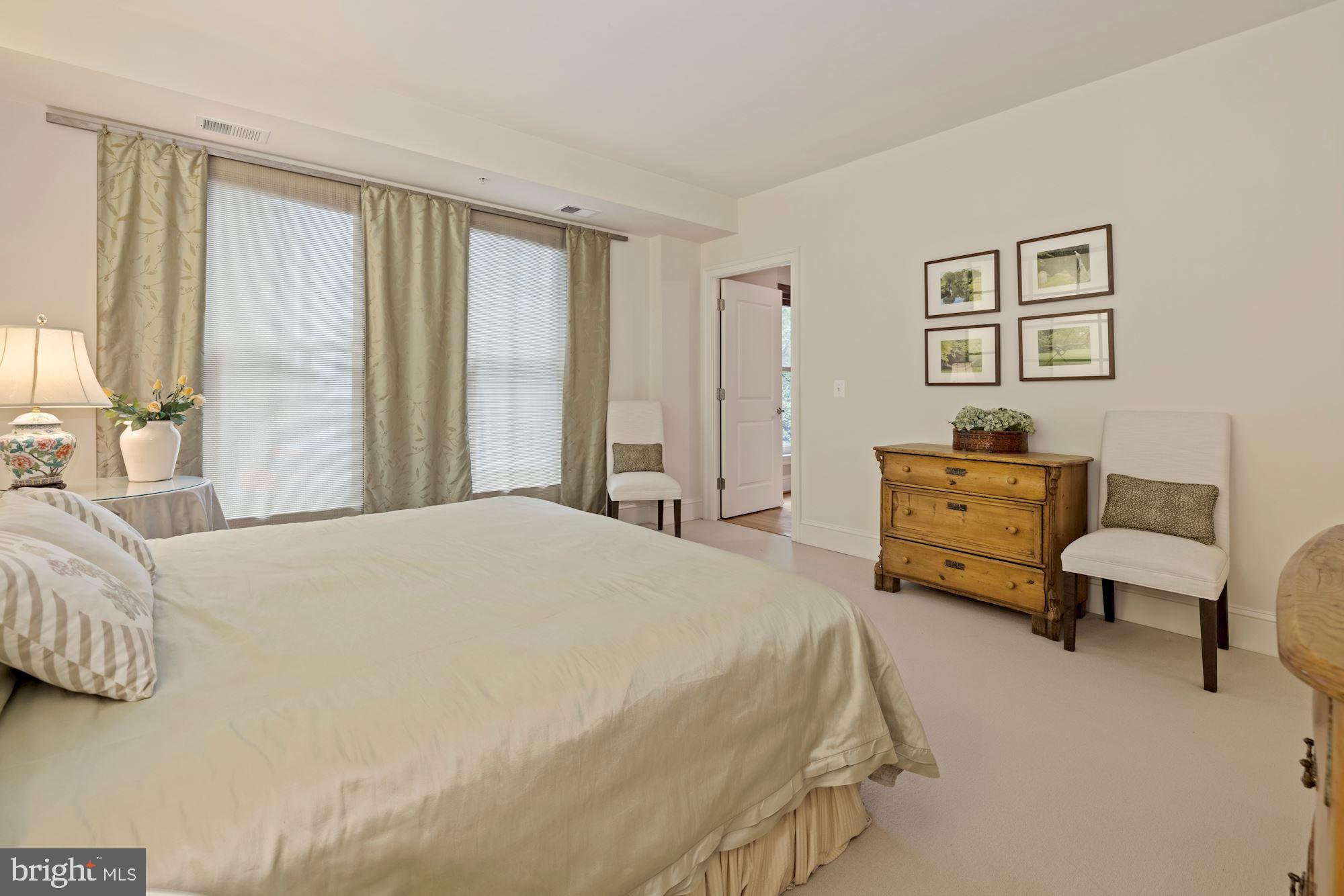 4821 MONTGOMERY LN #205