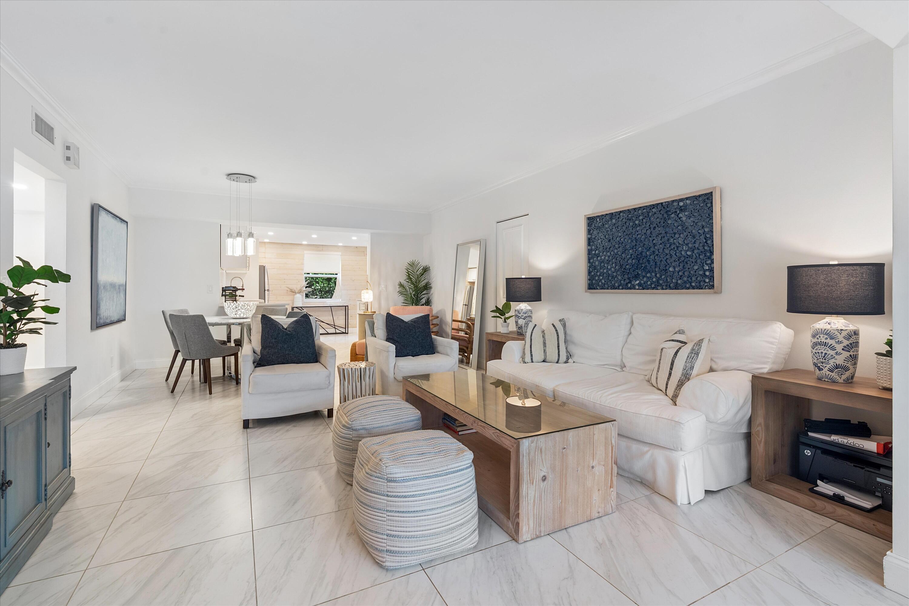 1015 Ingraham Avenue 9