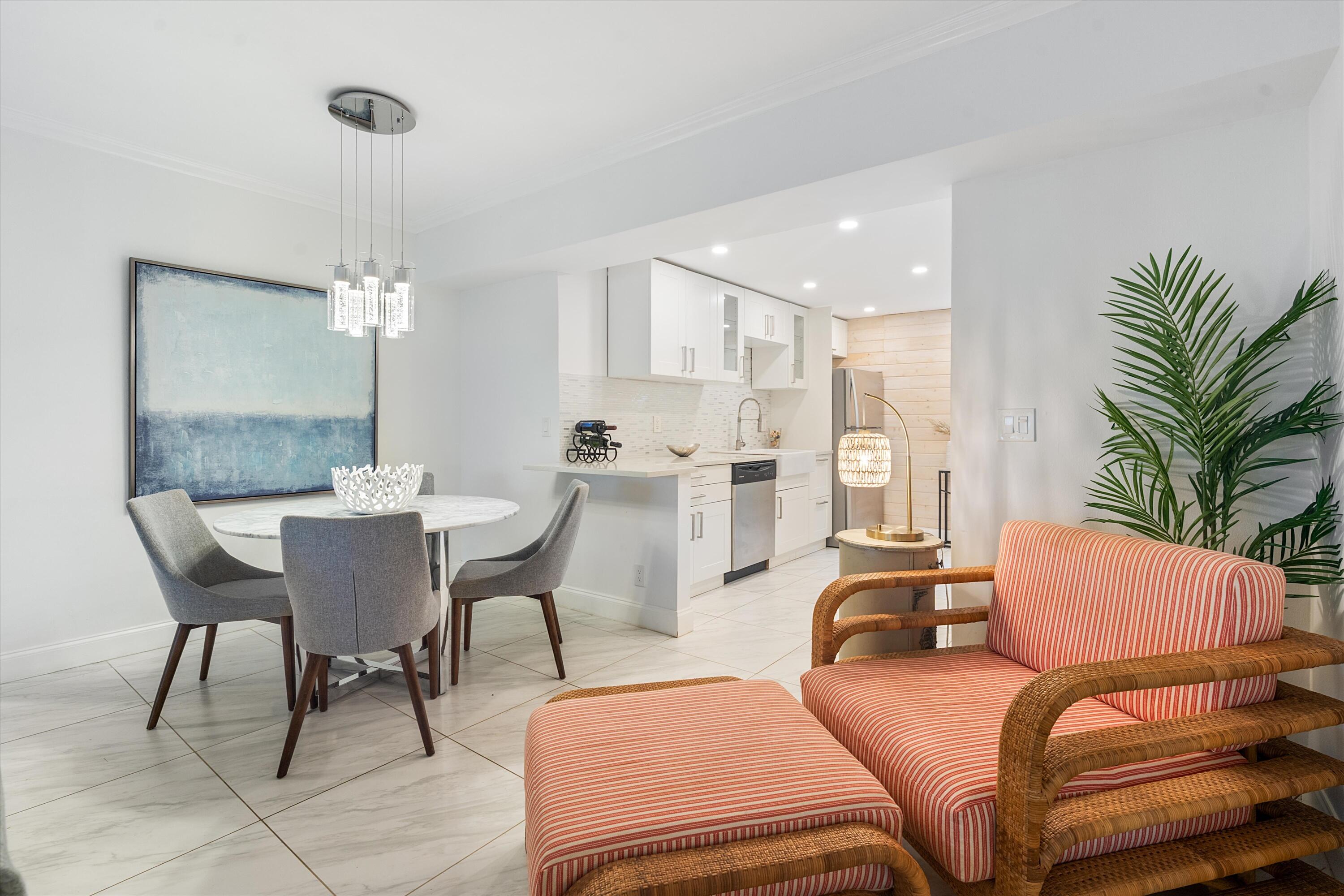 1015 Ingraham Avenue 9