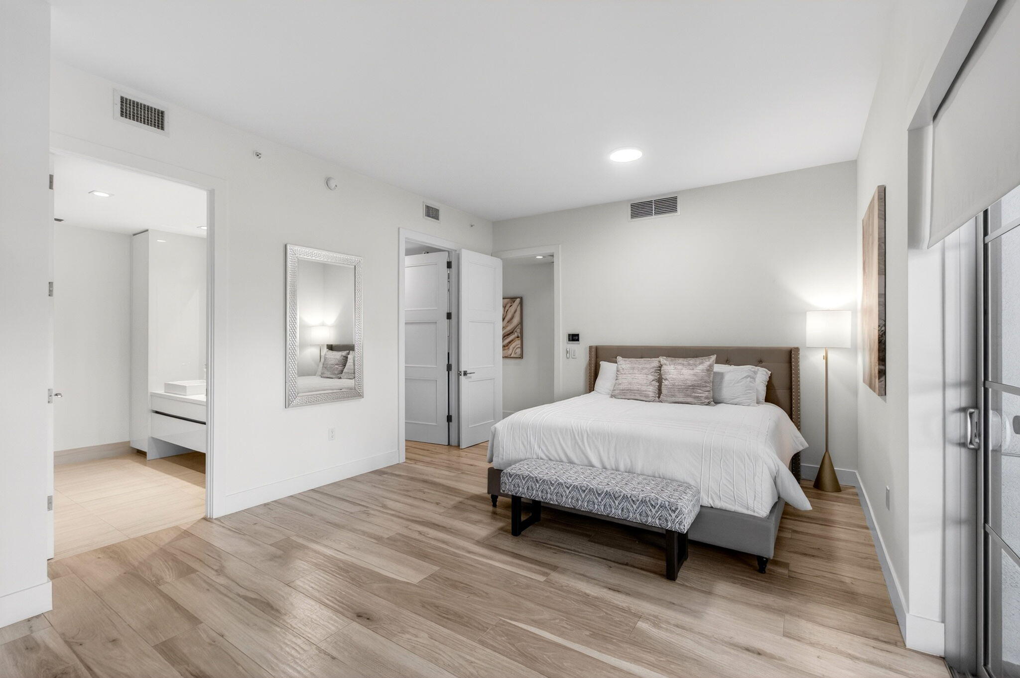 155 E Boca Raton Road Unit: Th3