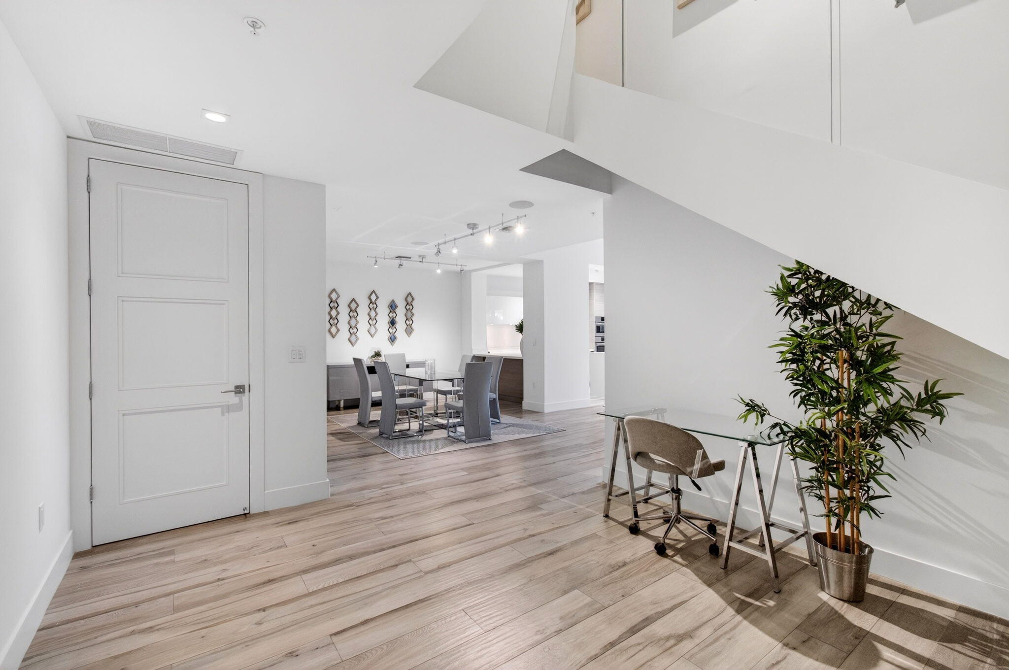 155 E Boca Raton Road Unit: Th3