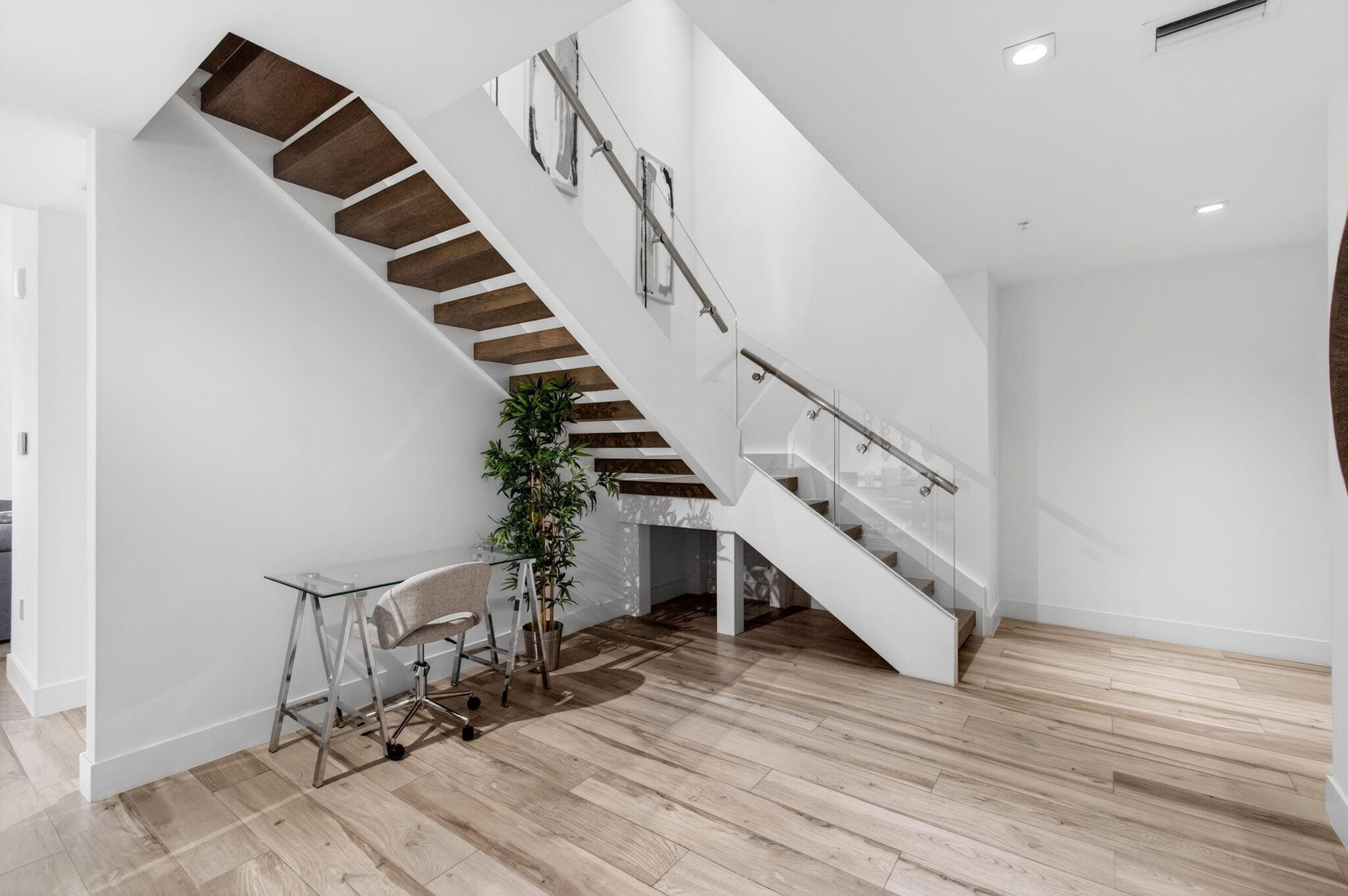 155 E Boca Raton Road Unit: Th3