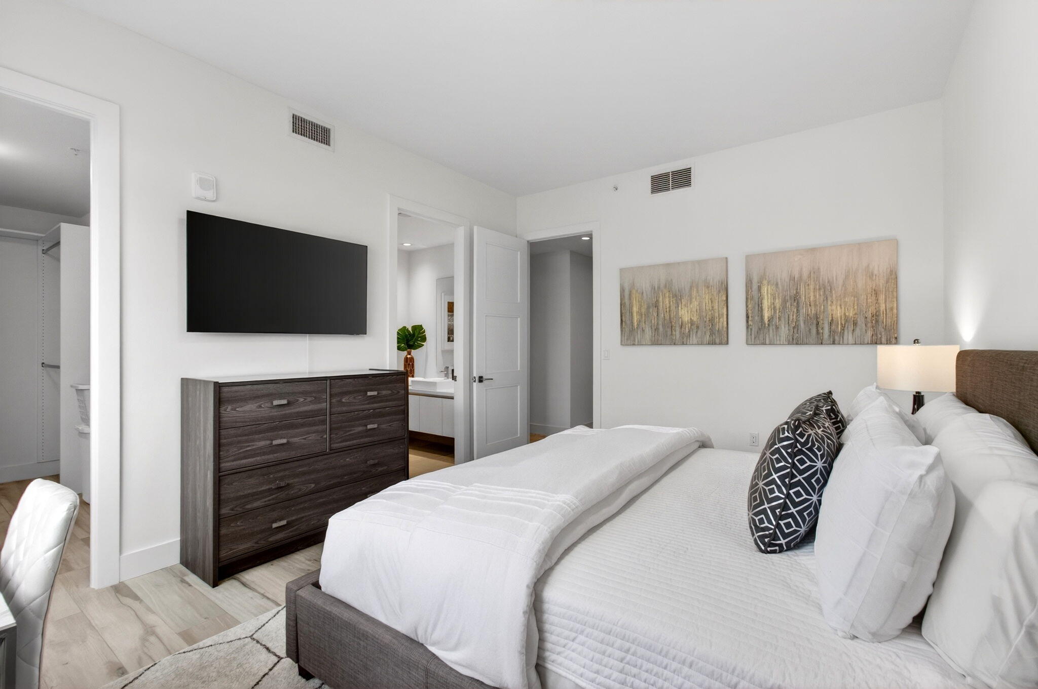 155 E Boca Raton Road Unit: Th3