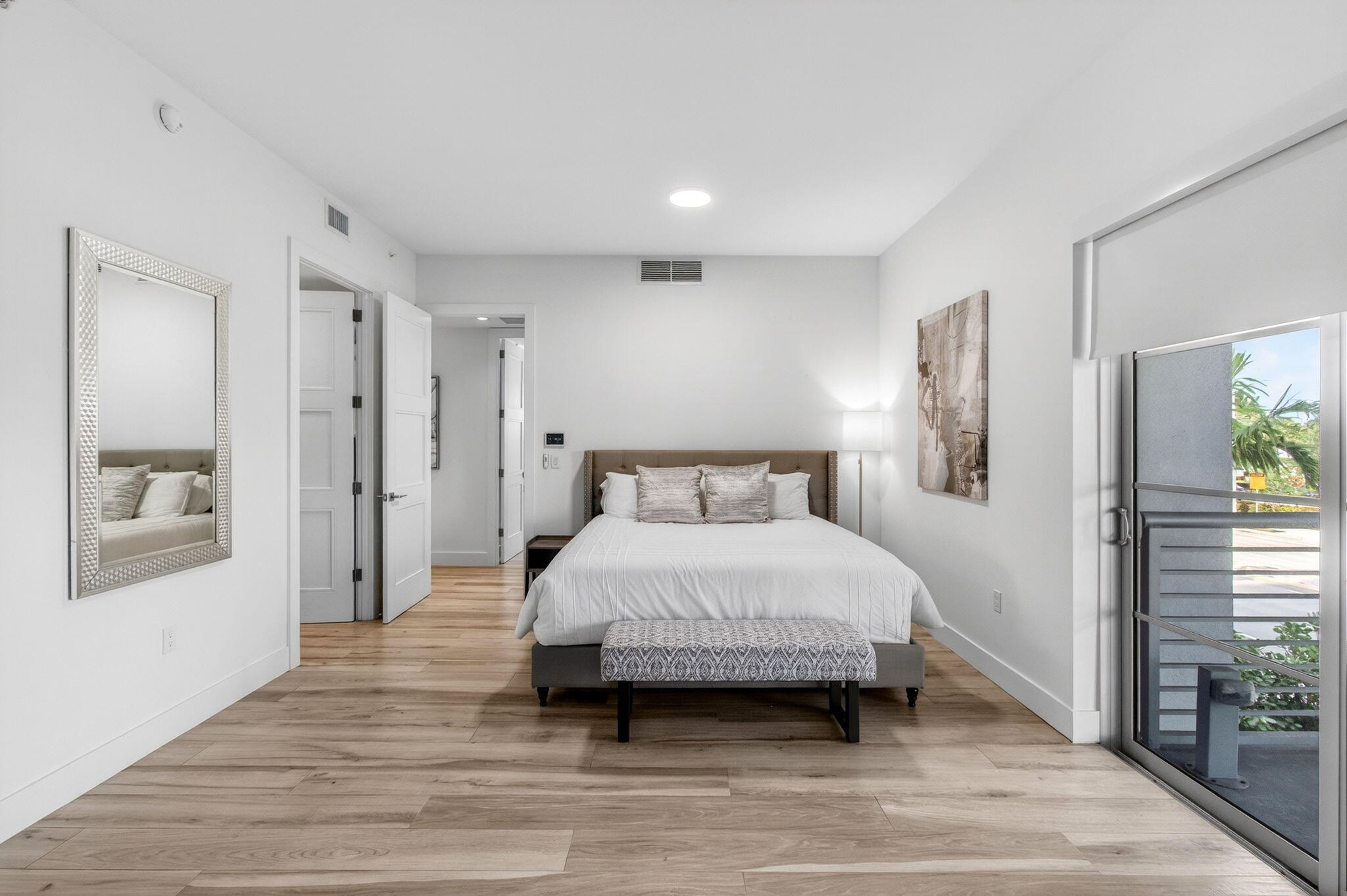 155 E Boca Raton Road Unit: Th3