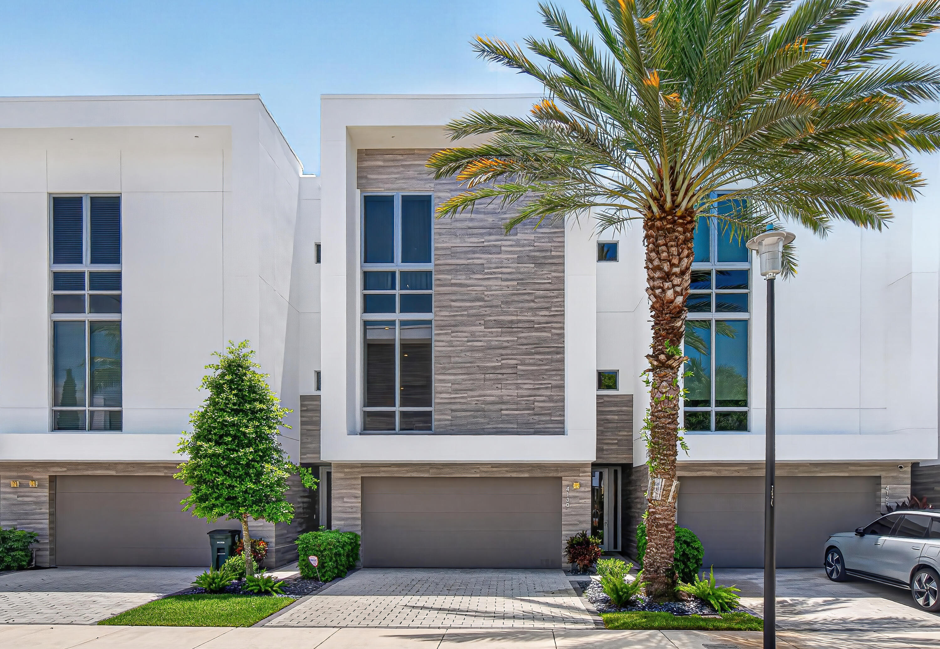 4130 NW 17th Avenue