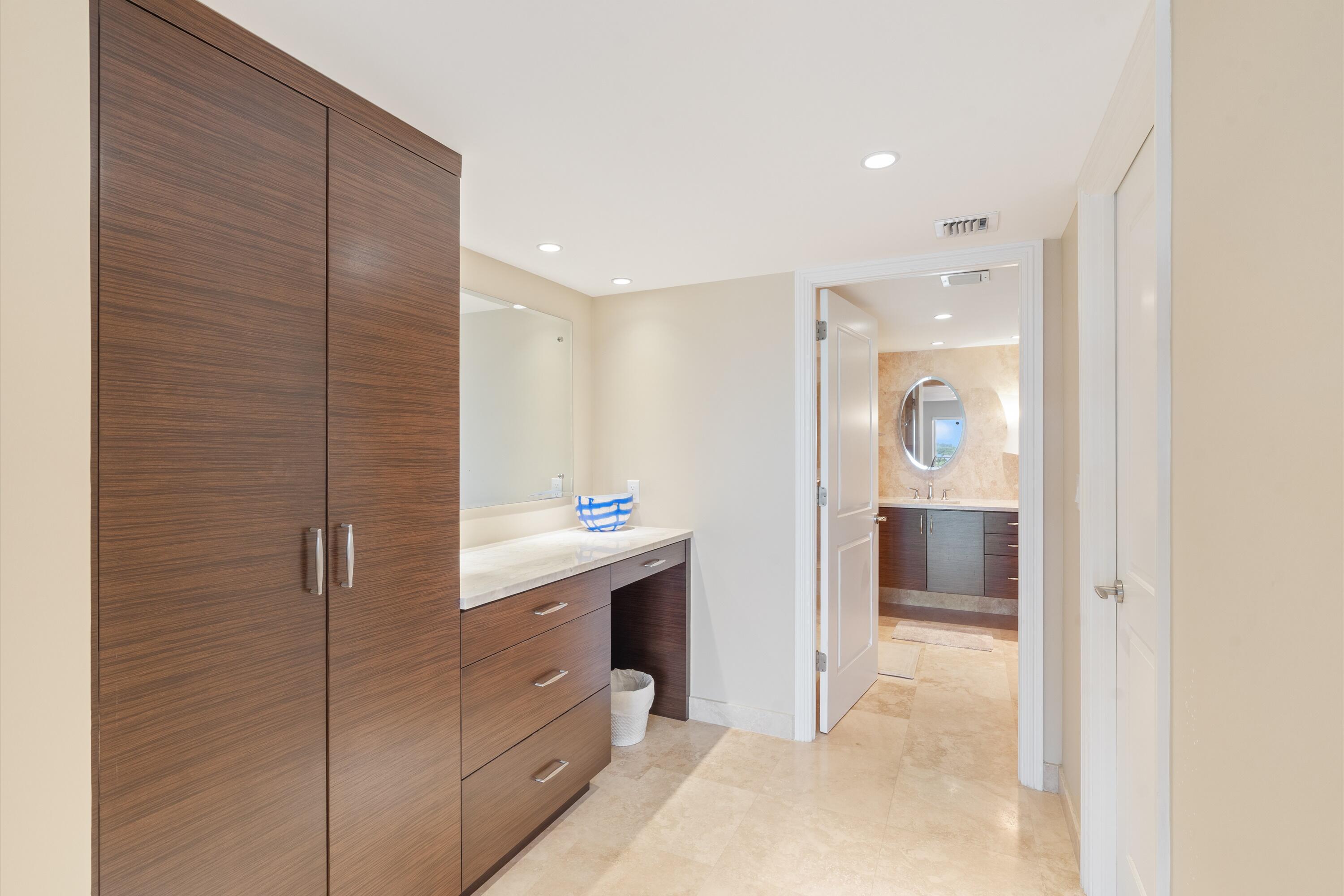 4301 N Ocean Boulevard 802