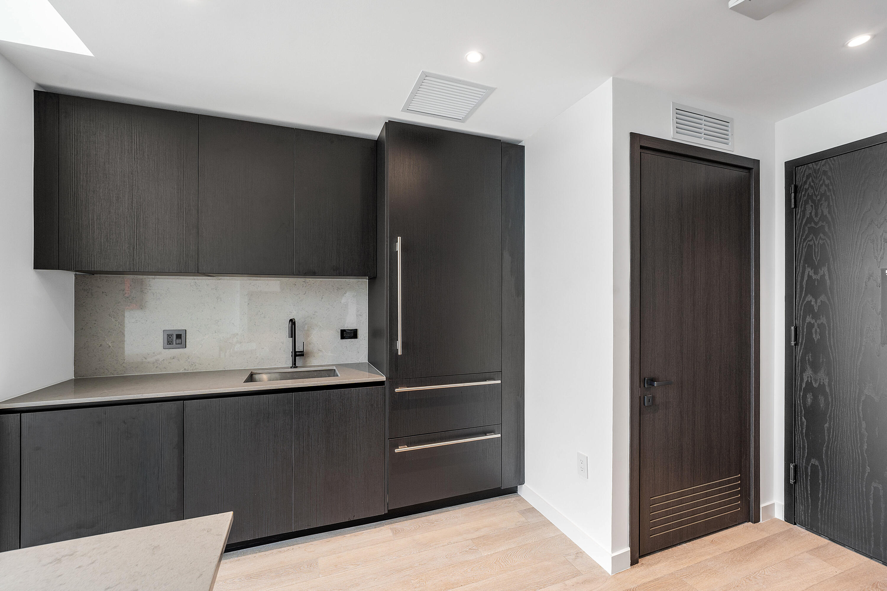 20 NE 11th Street 4805