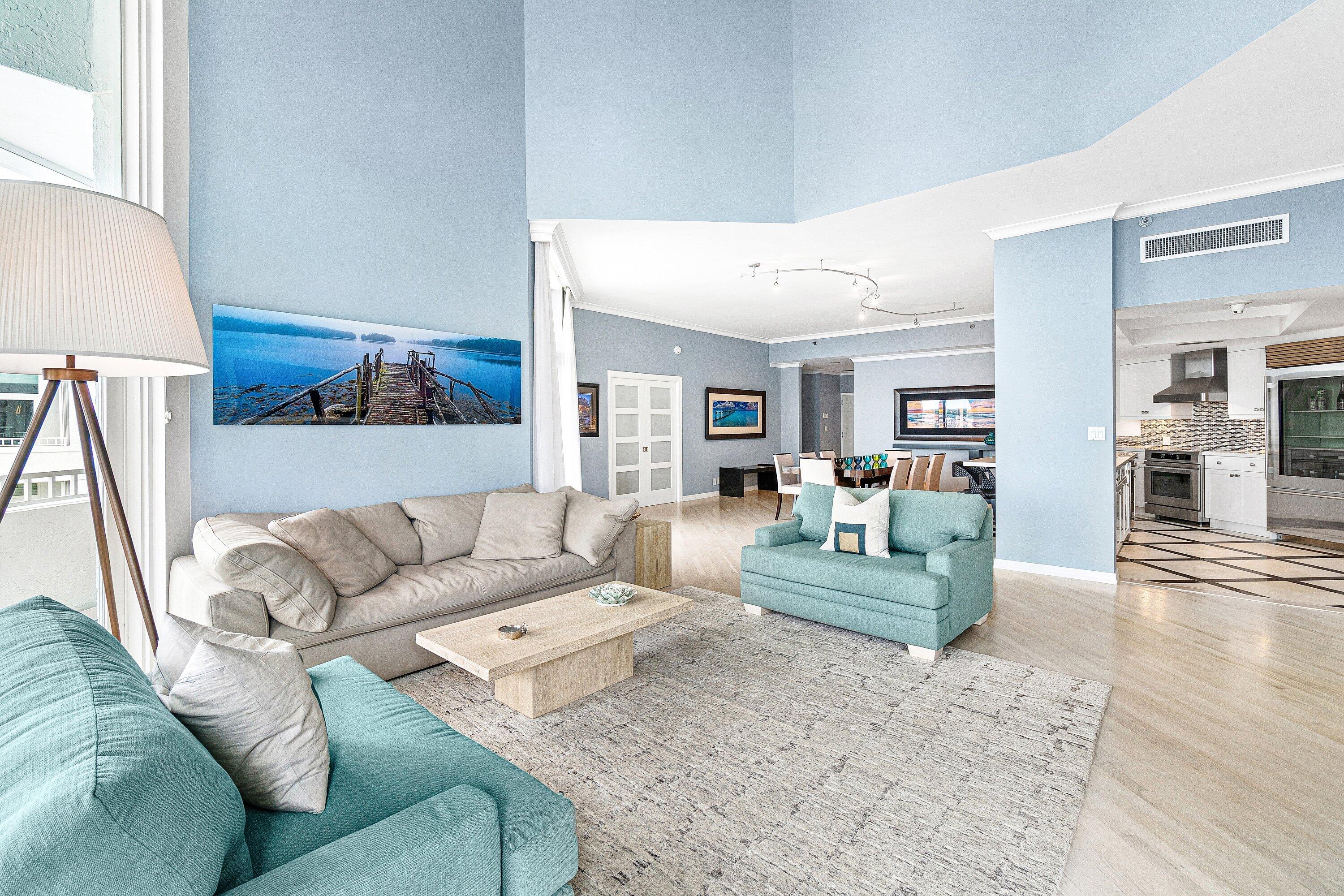 300 SE 5th Avenue PH 8120