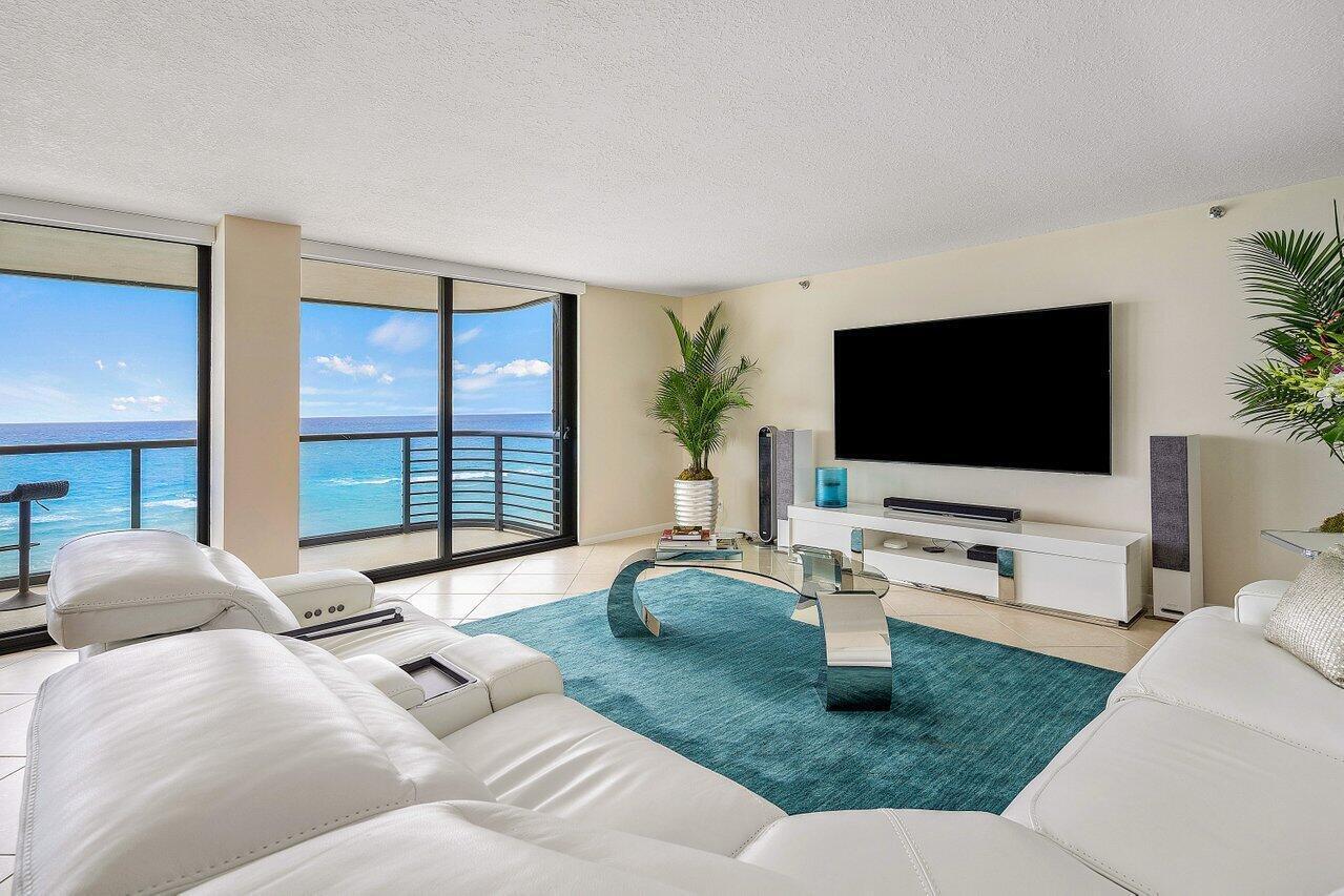250 S Ocean Boulevard 10c