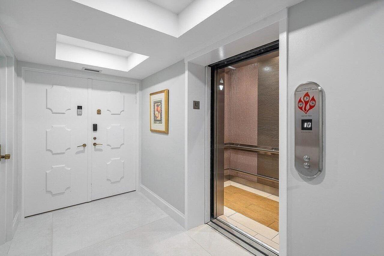 250 S Ocean Boulevard 10c
