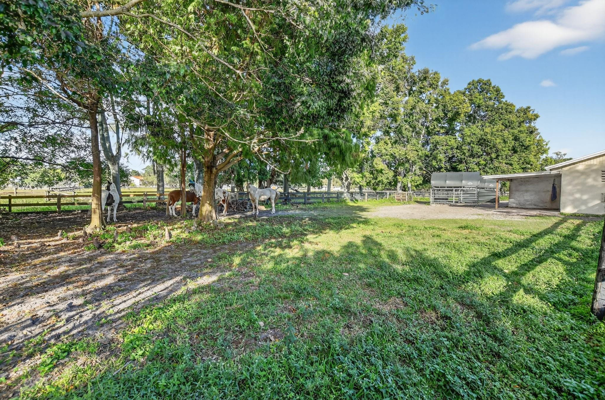 8233 Stagecoach Lane