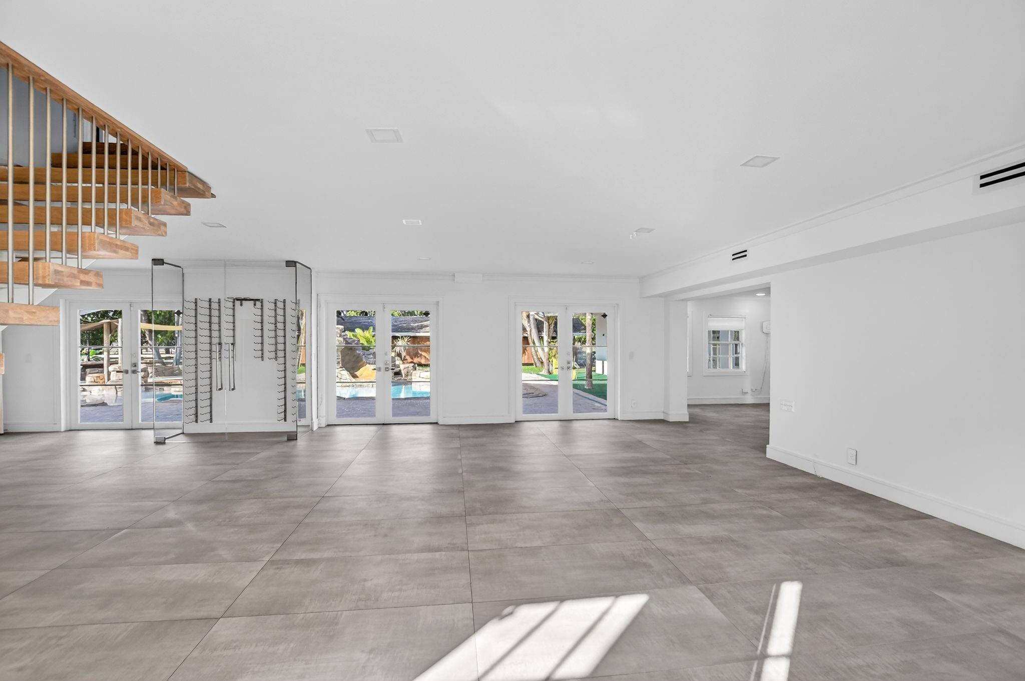 8233 Stagecoach Lane