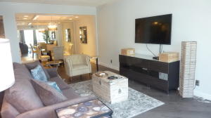 1000 Lowry Street 7g