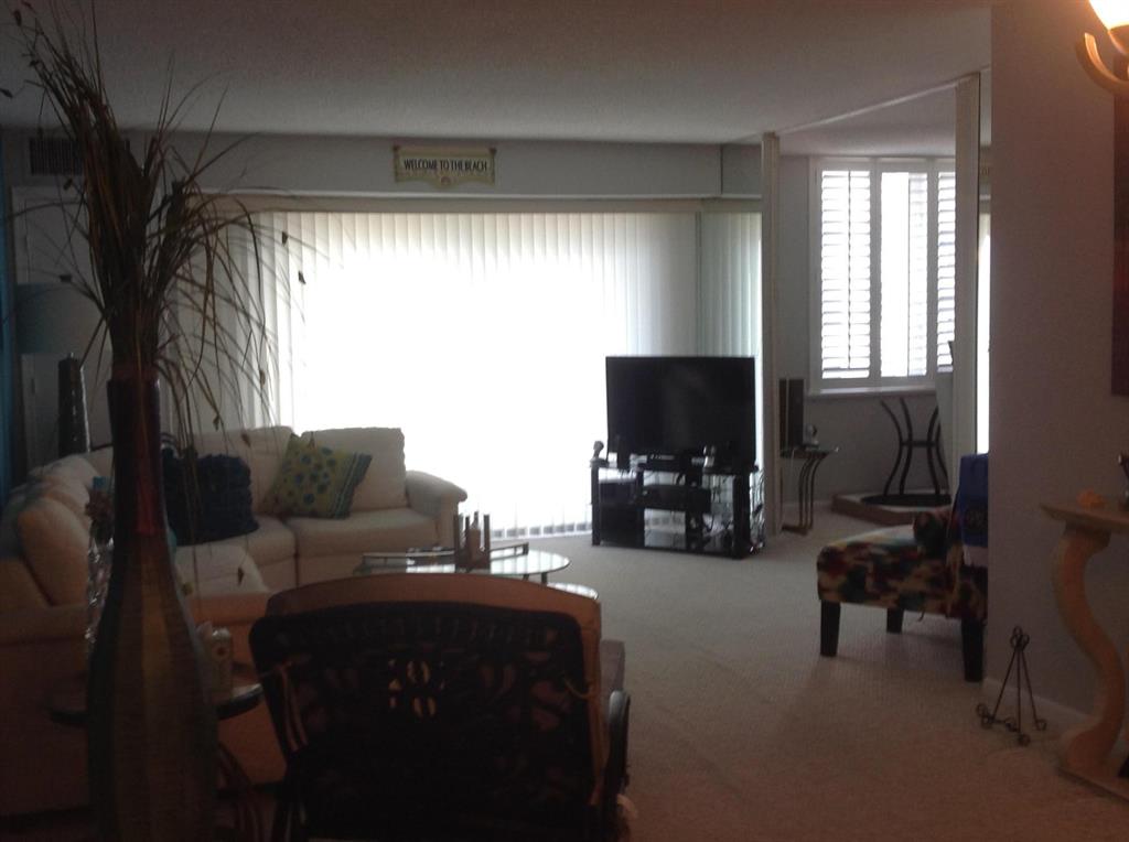 3221 S Ocean Boulevard 707